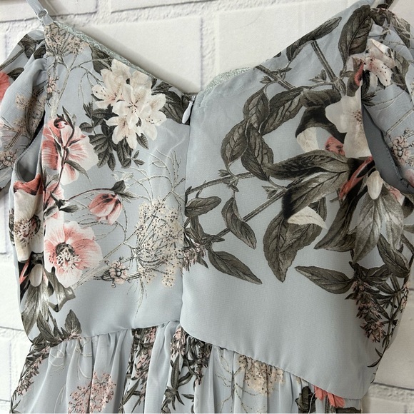 Lulu's Verona Off The Shoulder Dress Blue Floral size extra small - Picture 8 of 11